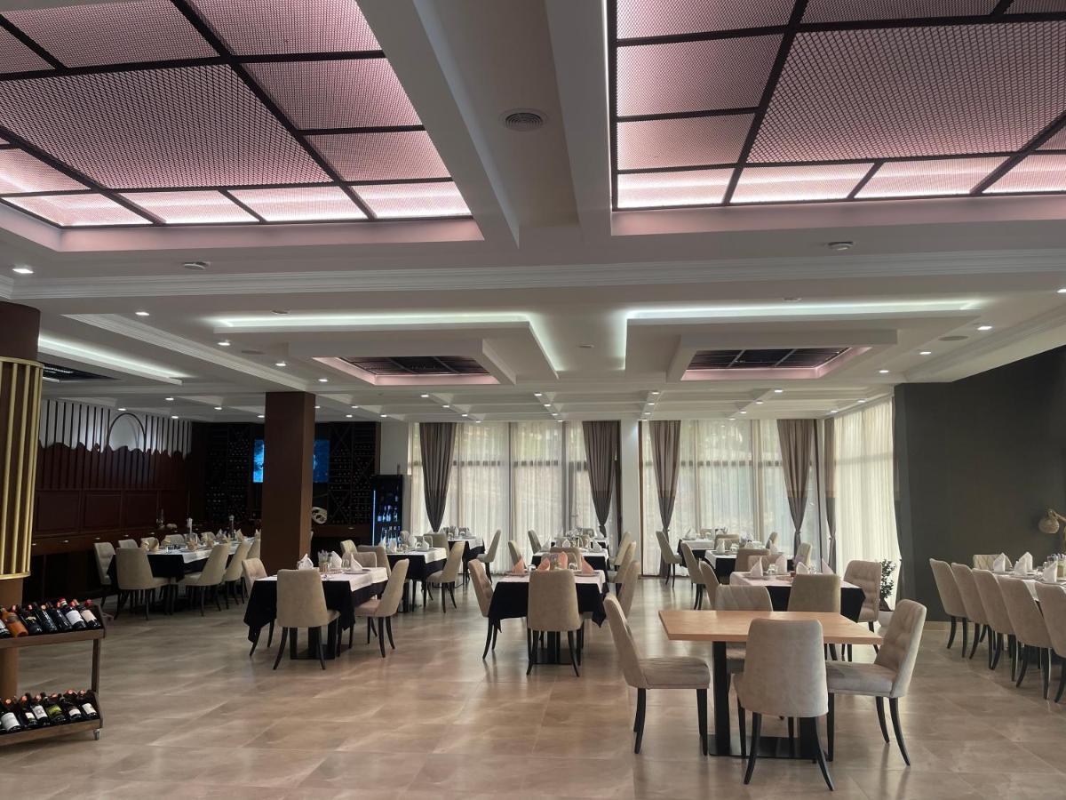 Hotel Dardania Kukes Kültér fotó